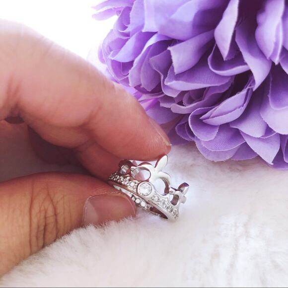Sterling Silver Crown Ring - Picture 5 of 5